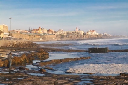 Cascais și Estoril în Portugalia, pe drumul spre Cape Rock