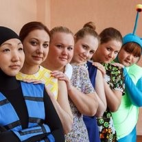 KVN csapat a klub történetében, a népszerű egykori tagjai, vezető és adatátviteli formát (a klub) KVN csapat a klub történetében, a népszerű egykori tagjai, vezető és átviteli formátum