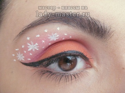 Anul Nou de make-up cu fulgi de zăpadă, clasă master cu fotografie, pas cu pas
