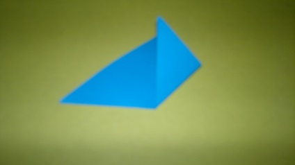 A mester osztály a szakterületen origami, „hóvirág”