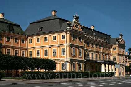 Palatul Menshikov din Sankt Petersburg