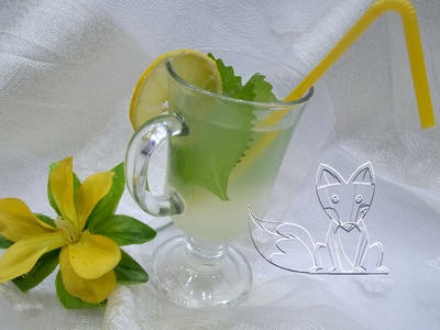 Băutură de menta și lămâie - prepararea unei limonade răcoritoare timp de 5 minute
