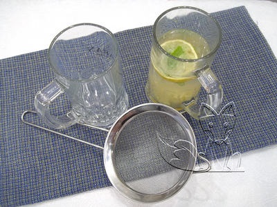 Az ital a borsmenta és citrom - előkészítése frissítő limonádé 5 percig