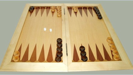 Backgammon online pentru a juca gratuit cu jucători reali sau cu un computer fără înregistrare