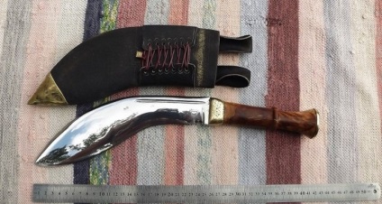 Kukri Nepali de fabricare proprie