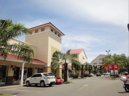 Outlet mall - reducere la îmbrăcămintea și încălțămintea din Pattaya cu reduceri în Pattaya