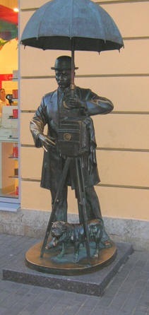 Monumentul fotografului din St. Petersburg