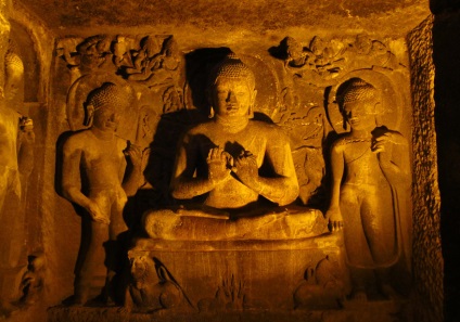 Peștera templelor din Ajanta și Ellora