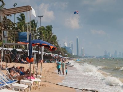 Jomtien Beach, Pattaya képek, szállodák, infrastruktúra