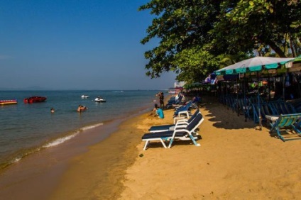 Jatien beach in pattaya poze, descriere, harta, hoteluri