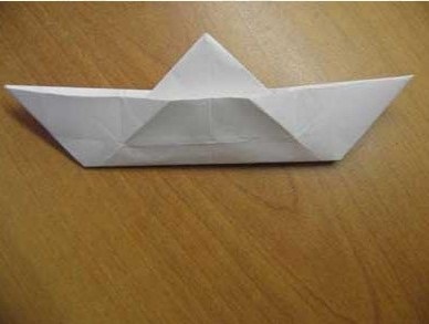 Artizanat din hârtie cu flori proprii, fluturi, origami, aplicații