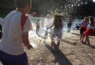 Ünnepe Ivan Kupala a gyermektábor