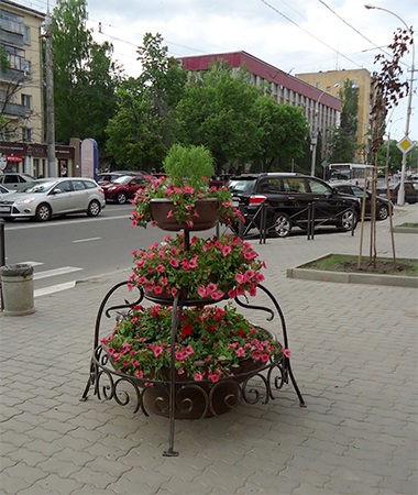 Értékesítési és gyártási szobrok a kertben rendelésre Moszkvában