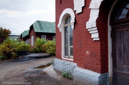 Прогулянка на ретро паровозі по кільцю і в депо підмосковна