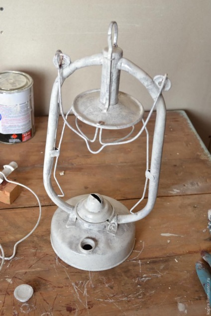 Refacem vechea lampă de kerosen - târgul de stăpâni - manual, manual