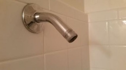 Căminul de duș din casă