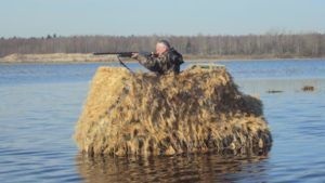 Скрадок для полювання на качок своїми руками