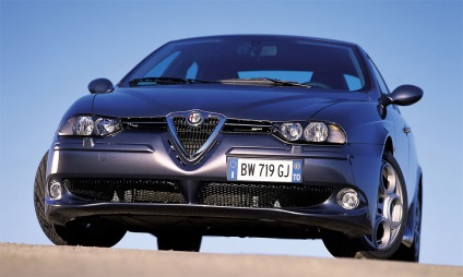 Test comparativ al mașinilor sport alfa romeo 156 gta și tip honda accord-r