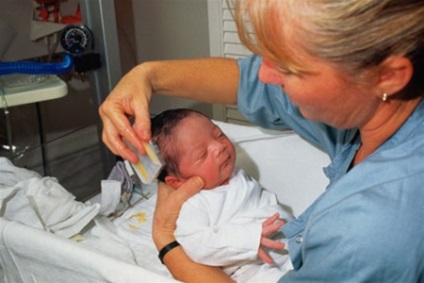 Îngrijirea nou-născutului din spital