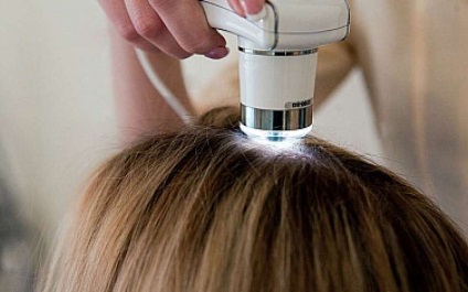 Căderea părului la femei și tratamentul la domiciliu, blog despre păr