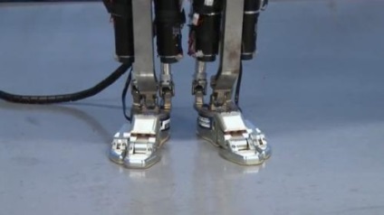 Îmbunătățirea picioarelor robotilor japonezi »roboți umanoizi