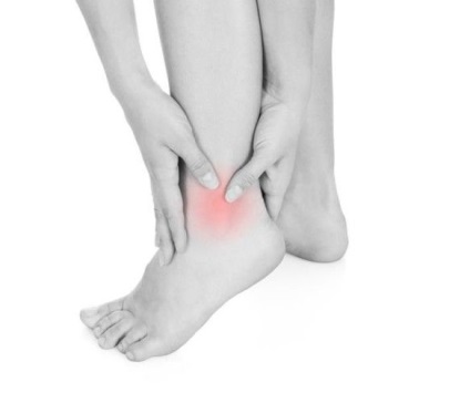 Fájdalom a láb oldalán a fő okai, tünetei és kezelése