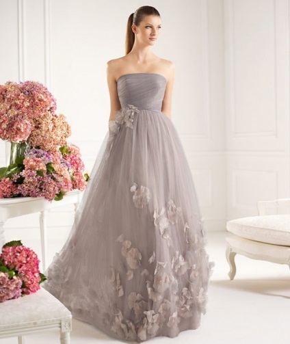 Culoarea rochiei de mireasa extravaganta sau clasica