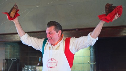 Dario Cecchini la carne de vită sau nu la carne de vită, la noi tradiții - stilul de viață al copacului-castan