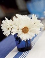 Decorați-vă decorați masa cu flori - 35 de idei și combinații
