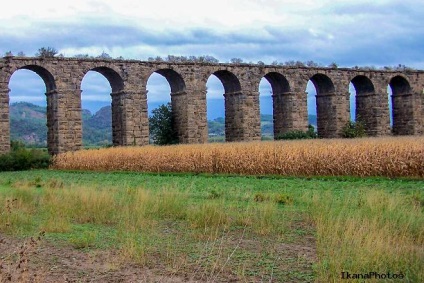 Az ősi város Aspendos, Törökország helyét térképen, hogyan lehet magad