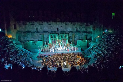 Az ősi város Aspendos, Törökország helyét térképen, hogyan lehet magad