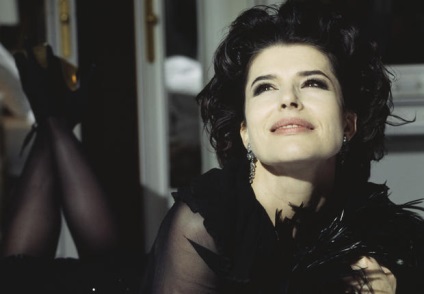 Fanny Ardant harcolni, mert most a szabadság soha nem kap jobb - Xenia burzhskaya -