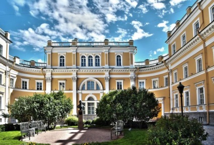 Amennyiben ünnepelni egy esküvő a nyáron St. Petersburg 10 csodálatos lehetőségek