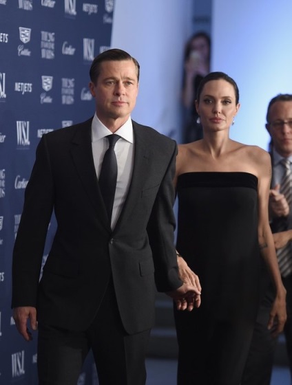 Povestea dragostei și despărțirea lui Brad Pitt și Angelina Jolie în fapte și fotografii atinge -