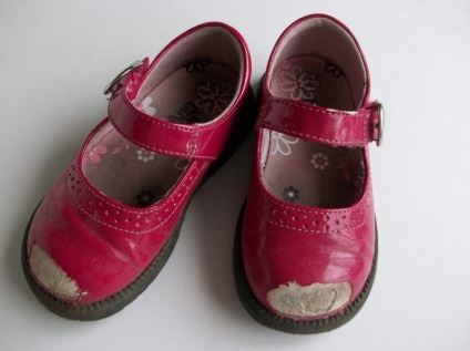 Cum sa reanimati pantofii pentru copii