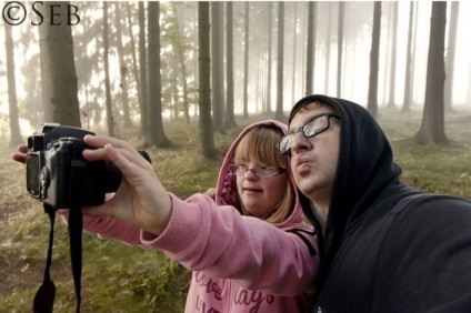 Pe măsură ce lumea vede un fotograf cu sindromul Down - InfoMania