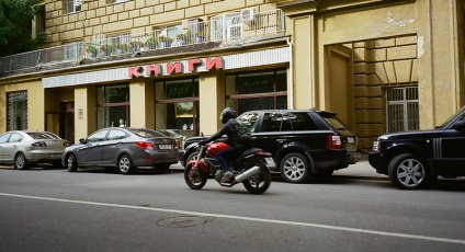 Experiența personală ducati monster 400 2005 - monstru ducati 400, adică prima motocicletă