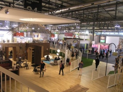 Expoziția de mobilier din Milano cum să obțineți, cum să ajungeți acolo, sfaturi și informații utile, eveniment al lunii