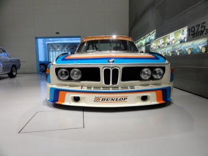 Muzeul BMW, München, Germania