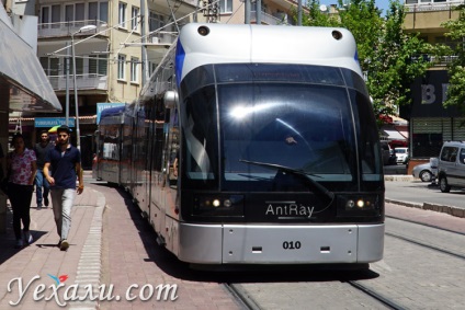 Tömegközlekedés Antalya mennyit utazási útvonalat térképen