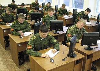 Recenziile universităților militare din Moscova