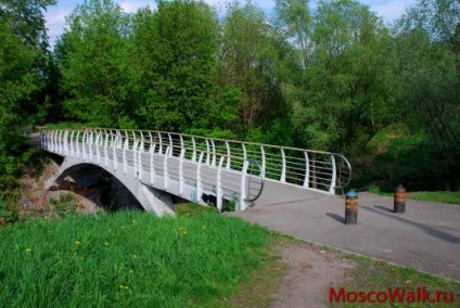 Parcul numit după aniversarea a 50 de ani din octombrie - plimbări la Moscova, parcuri