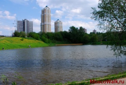 Parcul numit după aniversarea a 50 de ani din octombrie - plimbări la Moscova, parcuri