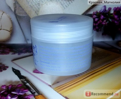 Peeling pe față pentru temele de cosmetice premium cu aha 8% - 