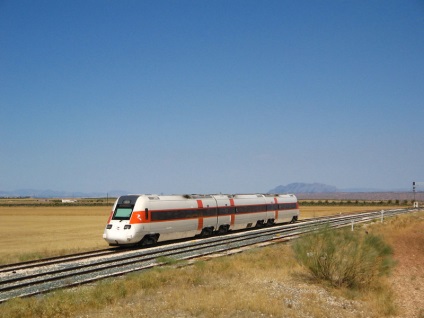 Un tren în Spania - despre trenuri renfe - serviciu de polarizare