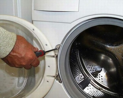 Repararea mașinii de spălat Bosch în centrul de service