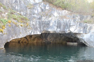 Ruskeala - un canion de marmură și cascade