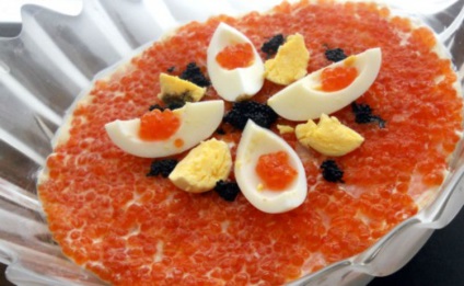 Salata - regală - cu creveți și caviar roșu