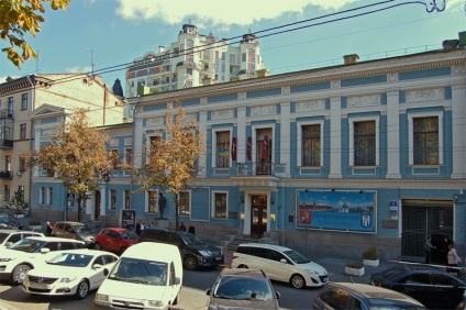 Casa de ciocolată, unde să mergem, ce să vedem, unde să ne odihnim la Kiev