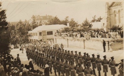 Shorts de Bermuda și istoria scurturilor de la Bermuda